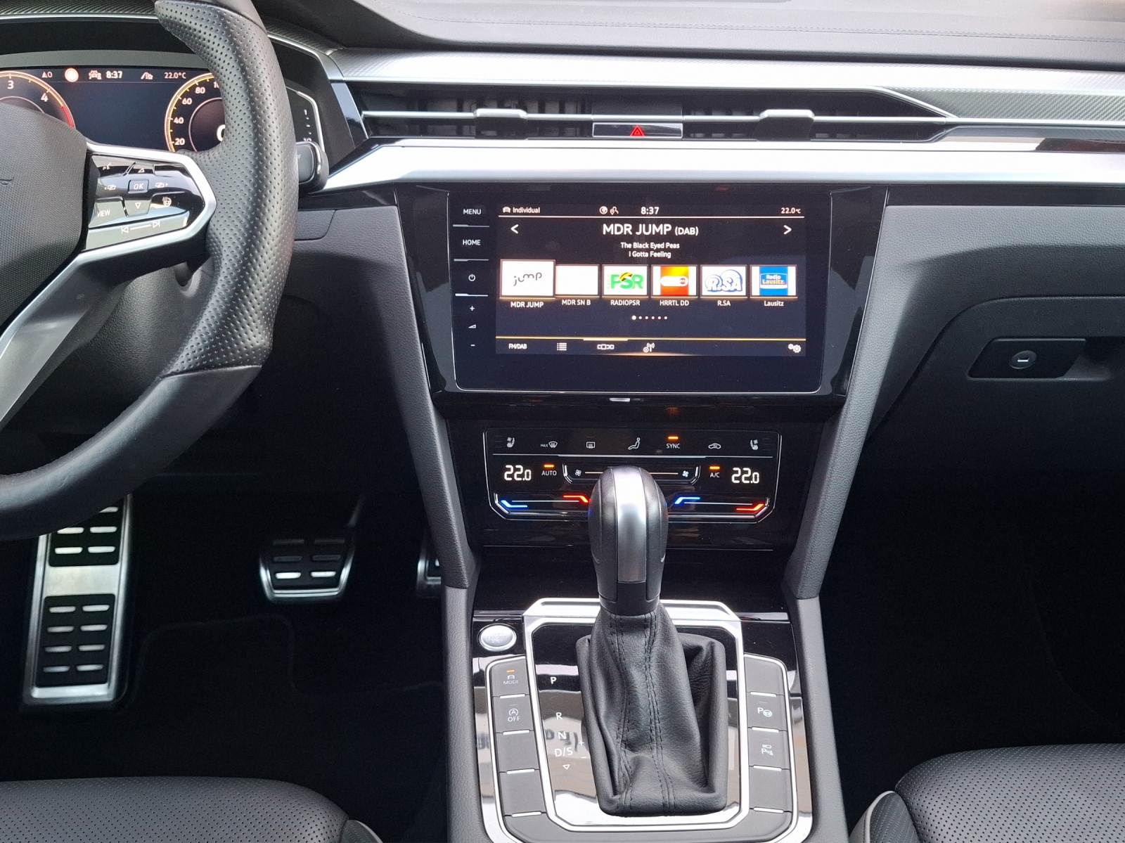 Fahrzeugabbildung Volkswagen Arteon TDI Elegance Standhzg AHK LED Navi Pano Harman Leder AID ACC 360° SHZ 20