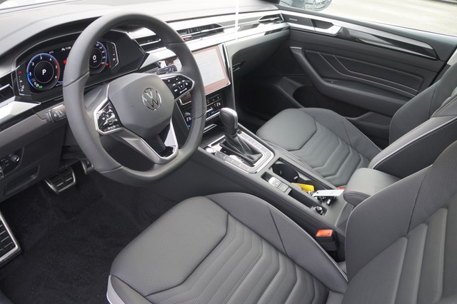 Fahrzeugabbildung Volkswagen Arteon TDI Elegance Standhzg AHK LED Navi Pano Harman Leder AID ACC 360° SH 20