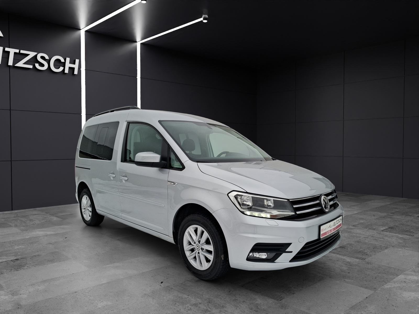 Fahrzeugabbildung Volkswagen Caddy 2.0 TDI Comfortline Navi Climatronic GRA PDC SH LM