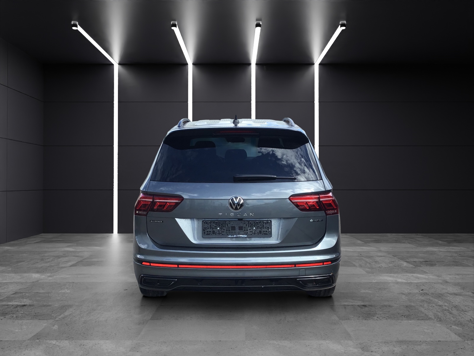 Fahrzeugabbildung Volkswagen Tiguan Allspace R-Line TDI 4M DSG LED AHK NAVI FAP+