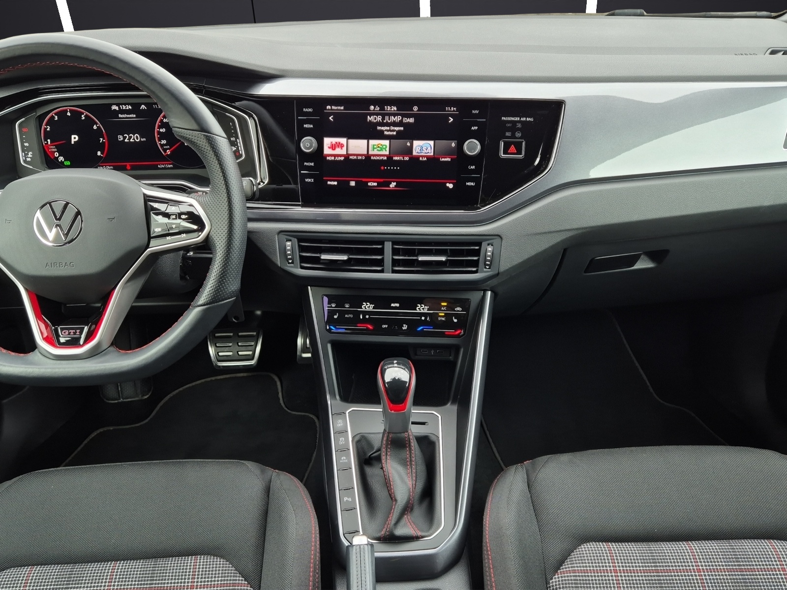 Fahrzeugabbildung Volkswagen Polo GTI DSG MatrixLED AID SH 18