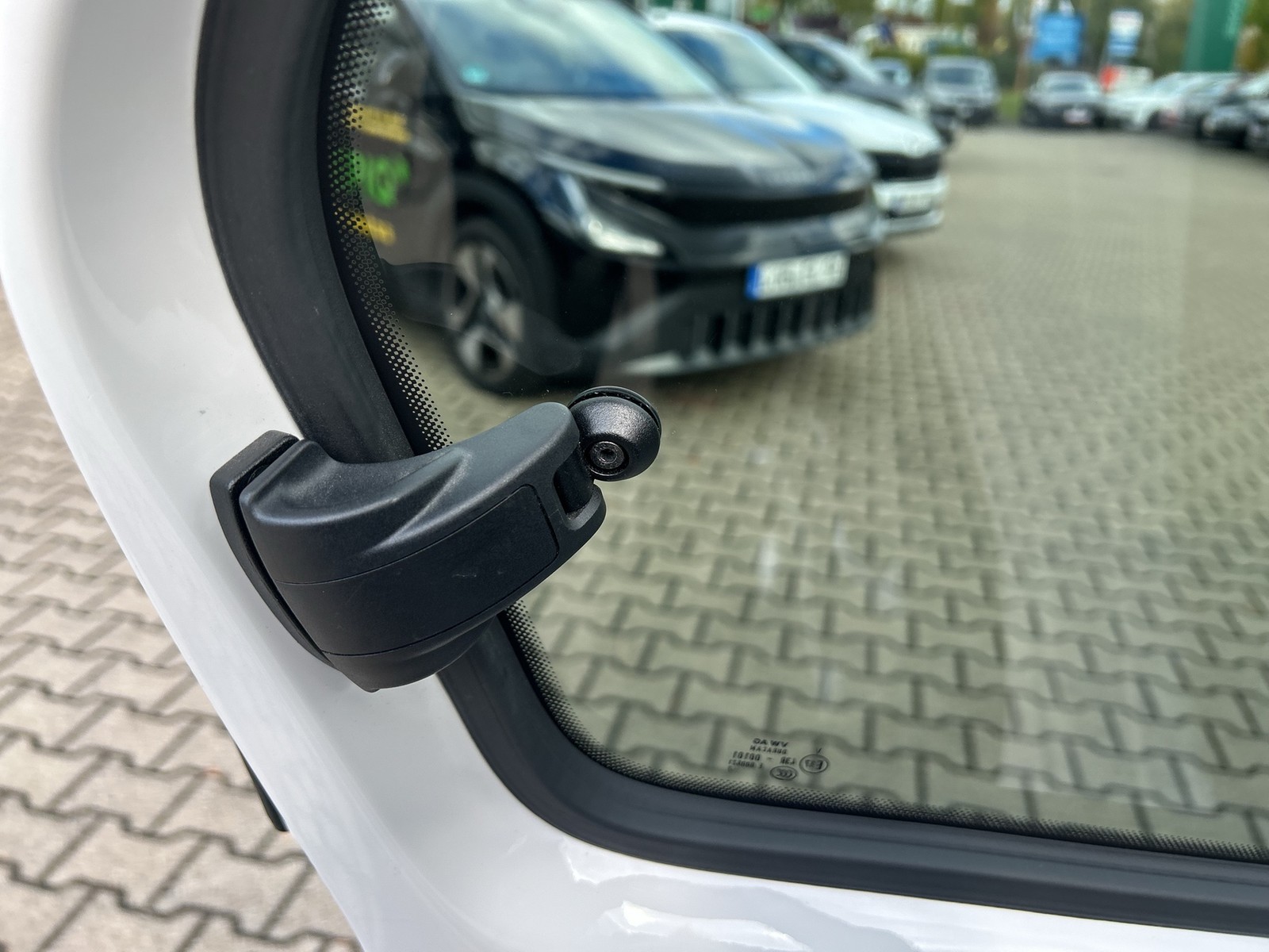 Fahrzeugabbildung Volkswagen up! sound up! Klima SH PDC