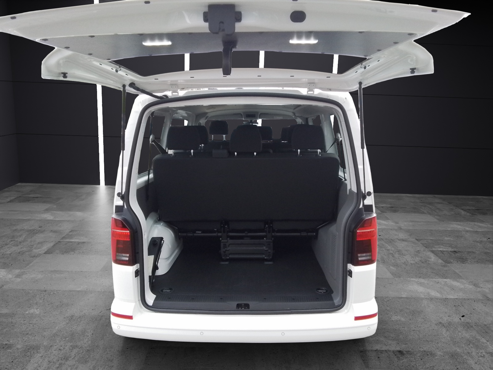 Fahrzeugabbildung Volkswagen T6 Kombi T6.1 TDI 9-Sitzer LED VORB. AHK KLIMA