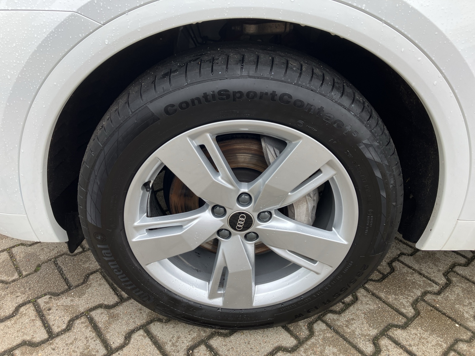 Fahrzeugabbildung Audi Q5 50 TDI quattro S line Matrix Luft SHZ PDC Navi Klima