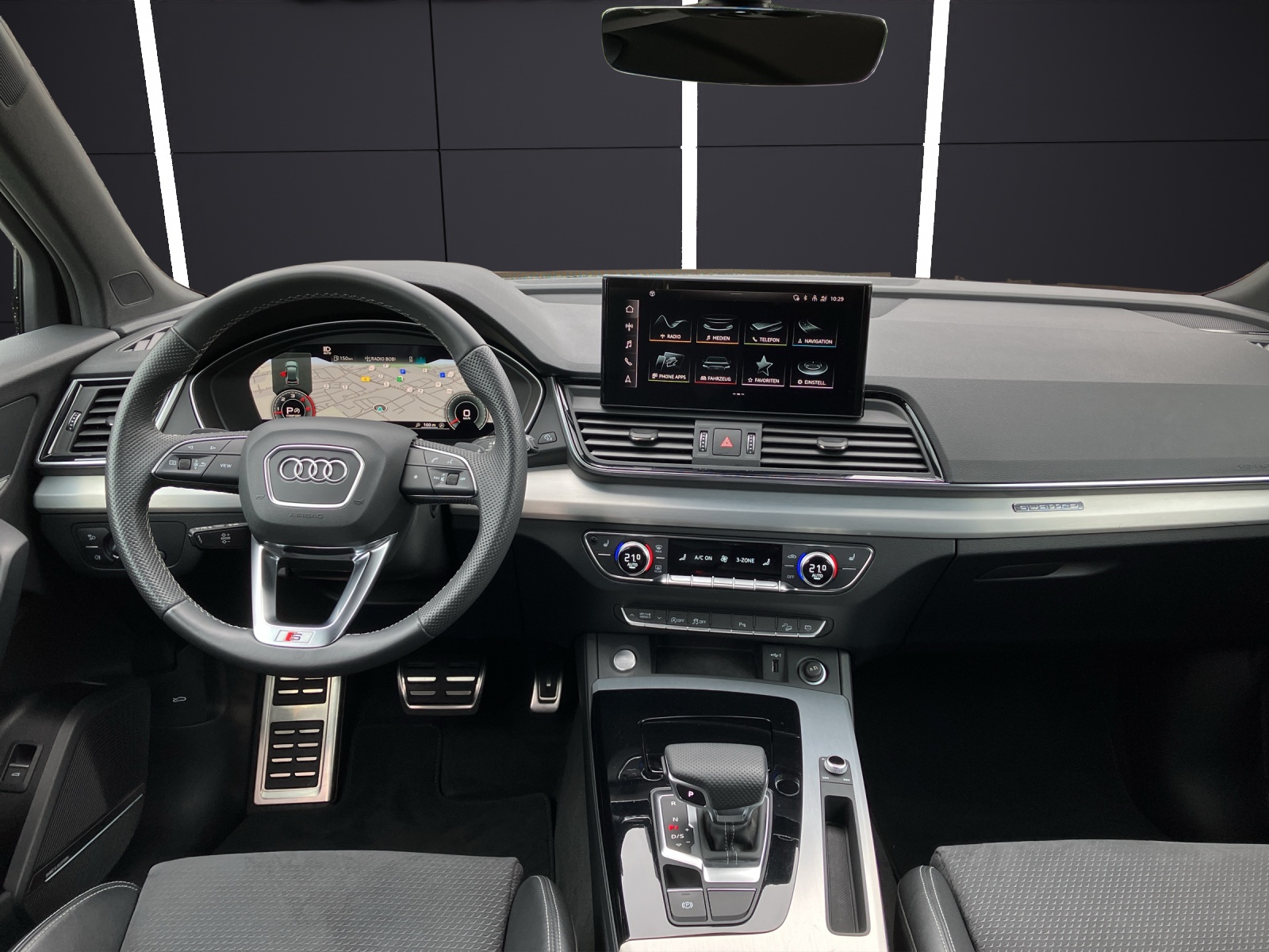 Fahrzeugabbildung Audi Q5 50 TDI quattro S line Matrix Luft SHZ PDC Navi Klima