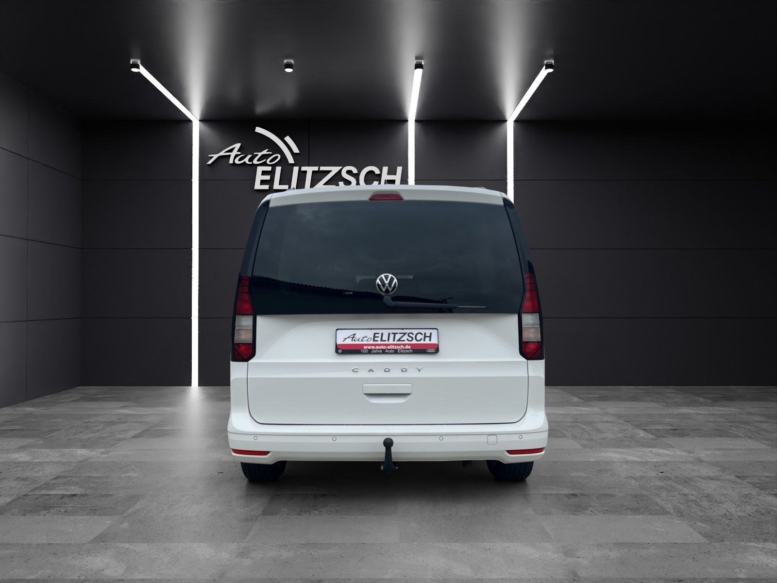Fahrzeugabbildung Volkswagen Caddy Maxi TDI Life Standhzg. LED AHK Navi GRA PDC LM