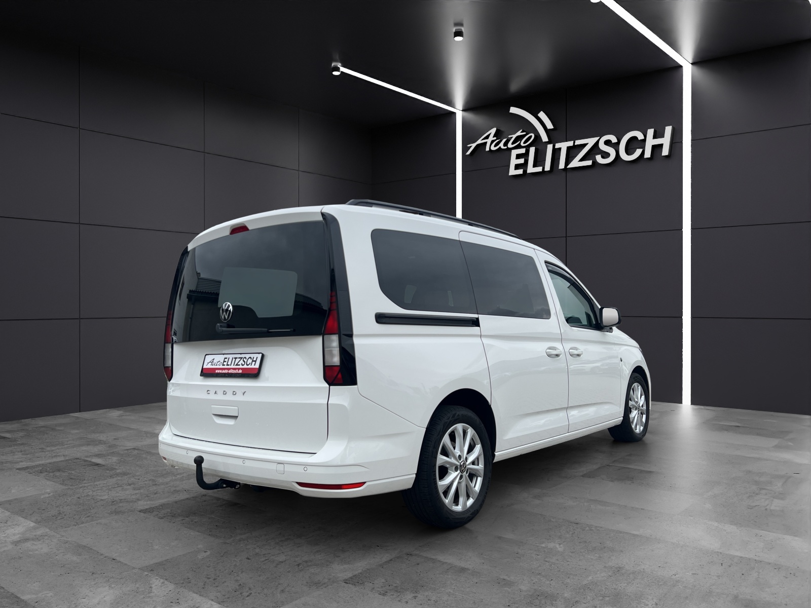 Fahrzeugabbildung Volkswagen Caddy Maxi TDI Life Standhzg. LED AHK Navi GRA PDC LM