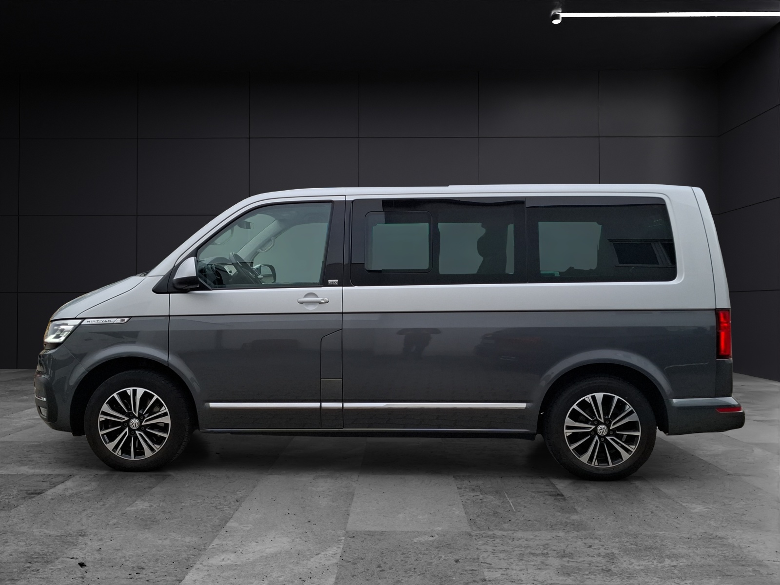 Fahrzeugabbildung Volkswagen T6 Multivan T6.1 TDI Generation-Six DSG LED AHK Navi ACC RFK SH