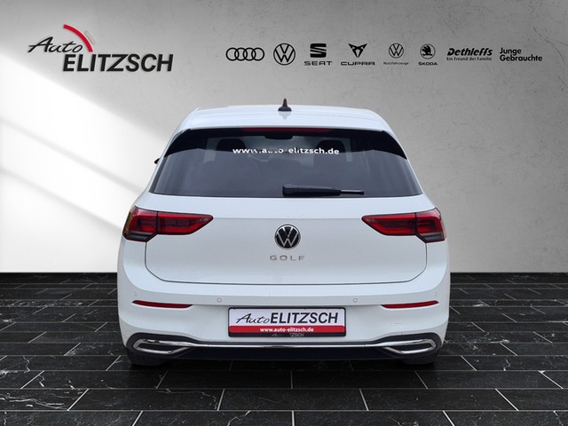 Fahrzeugabbildung Volkswagen Golf VIII Move LED AID RFK Climatronic SH LM
