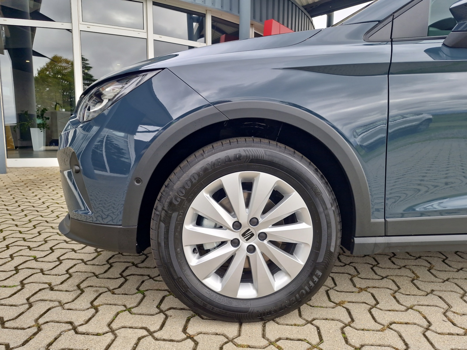 Fahrzeugabbildung SEAT Arona Style 1.0 TSI LED KAMERA NAVI
