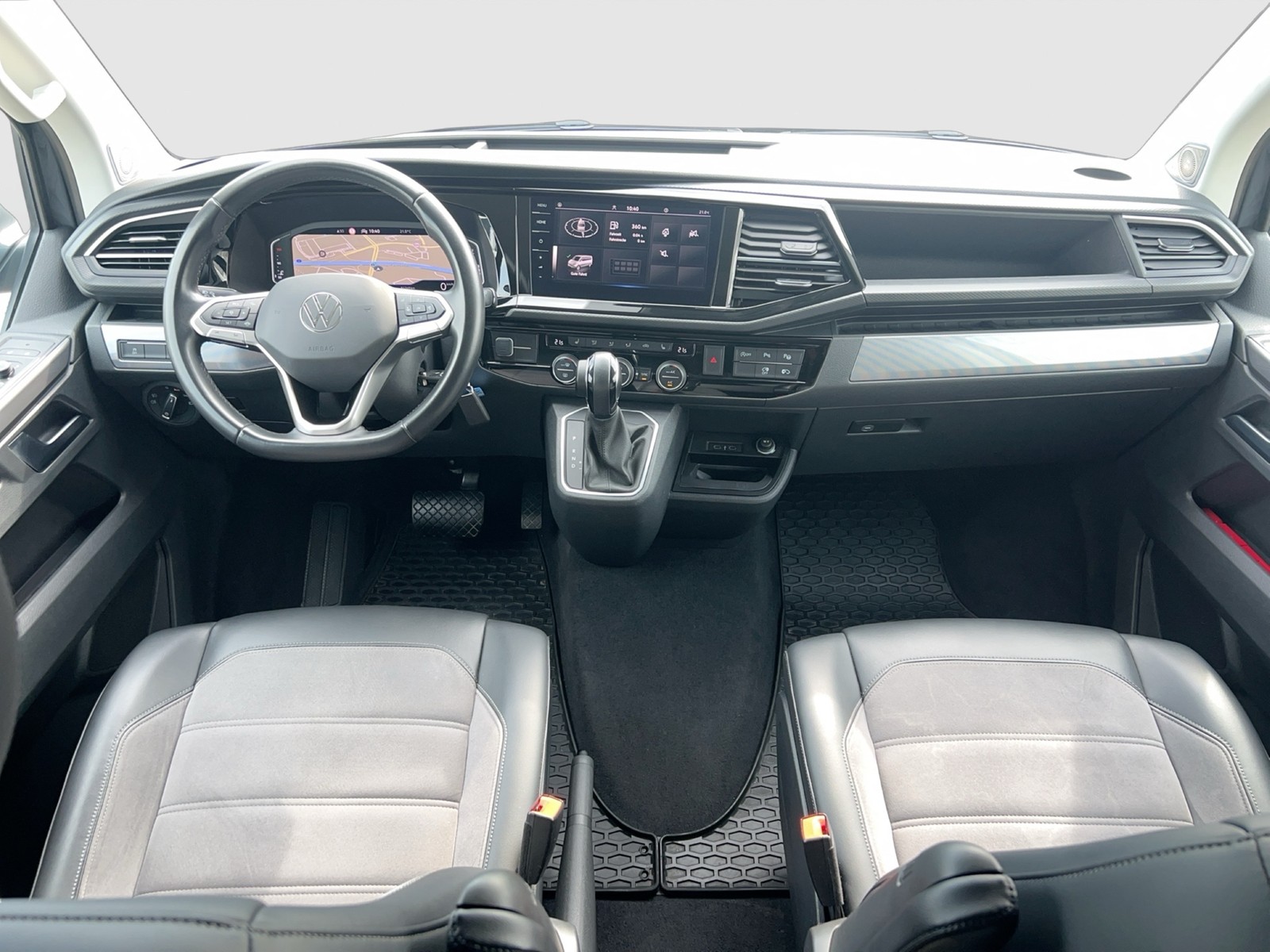 Fahrzeugabbildung Volkswagen T6 Multivan T6.1 TDI Gen. Six 4Mo. DSG LED NAVI ACC RFK AHK