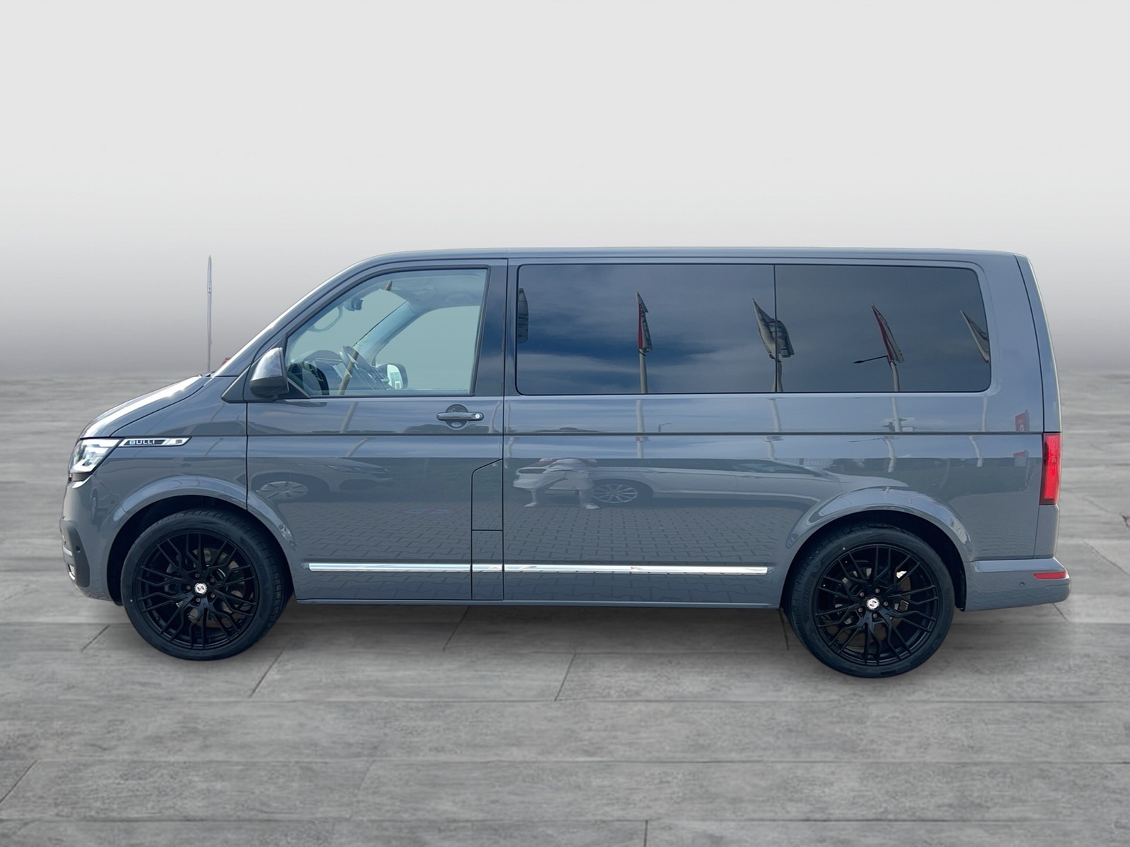Fahrzeugabbildung Volkswagen T6 Multivan T6.1 TDI Gen. Six 4Mo. DSG LED NAVI ACC RFK AHK