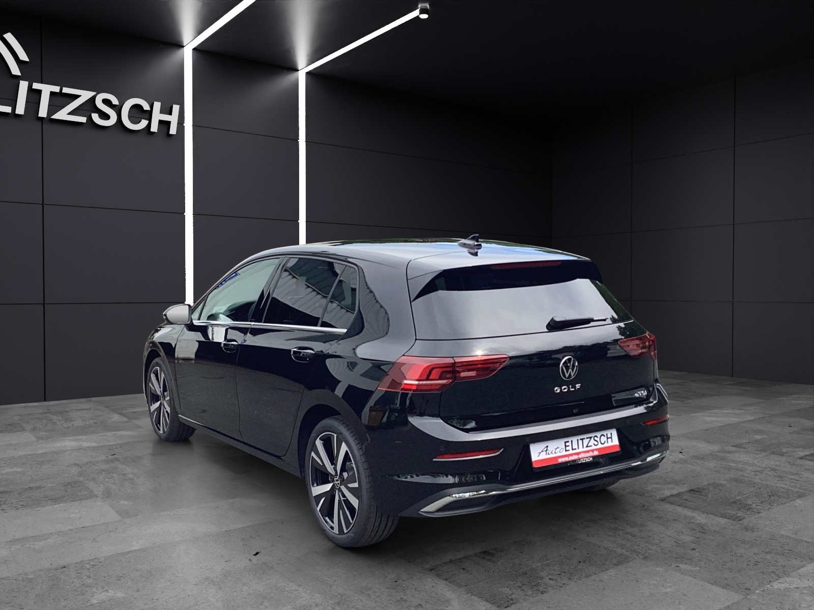 Fahrzeugabbildung Volkswagen Golf VIII Style eTSI HuD LED+ Kessy NAVI