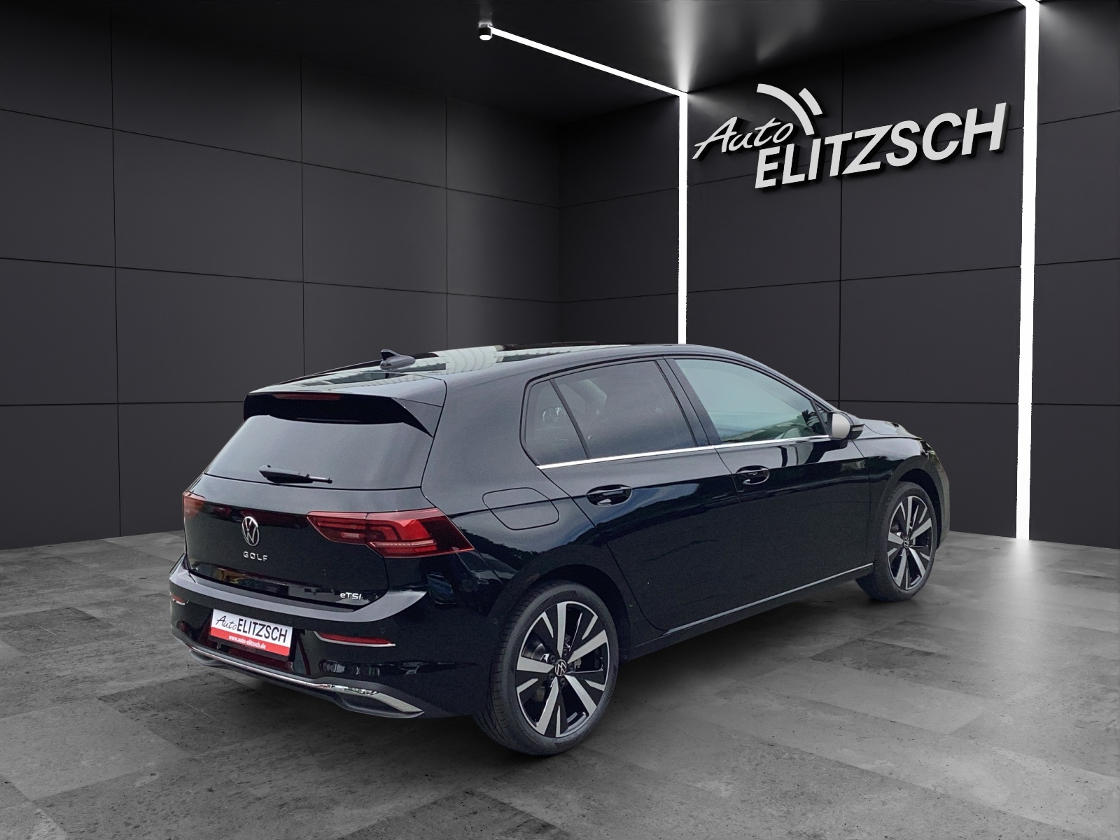 Fahrzeugabbildung Volkswagen Golf VIII Style eTSI HuD LED+ Kessy NAVI