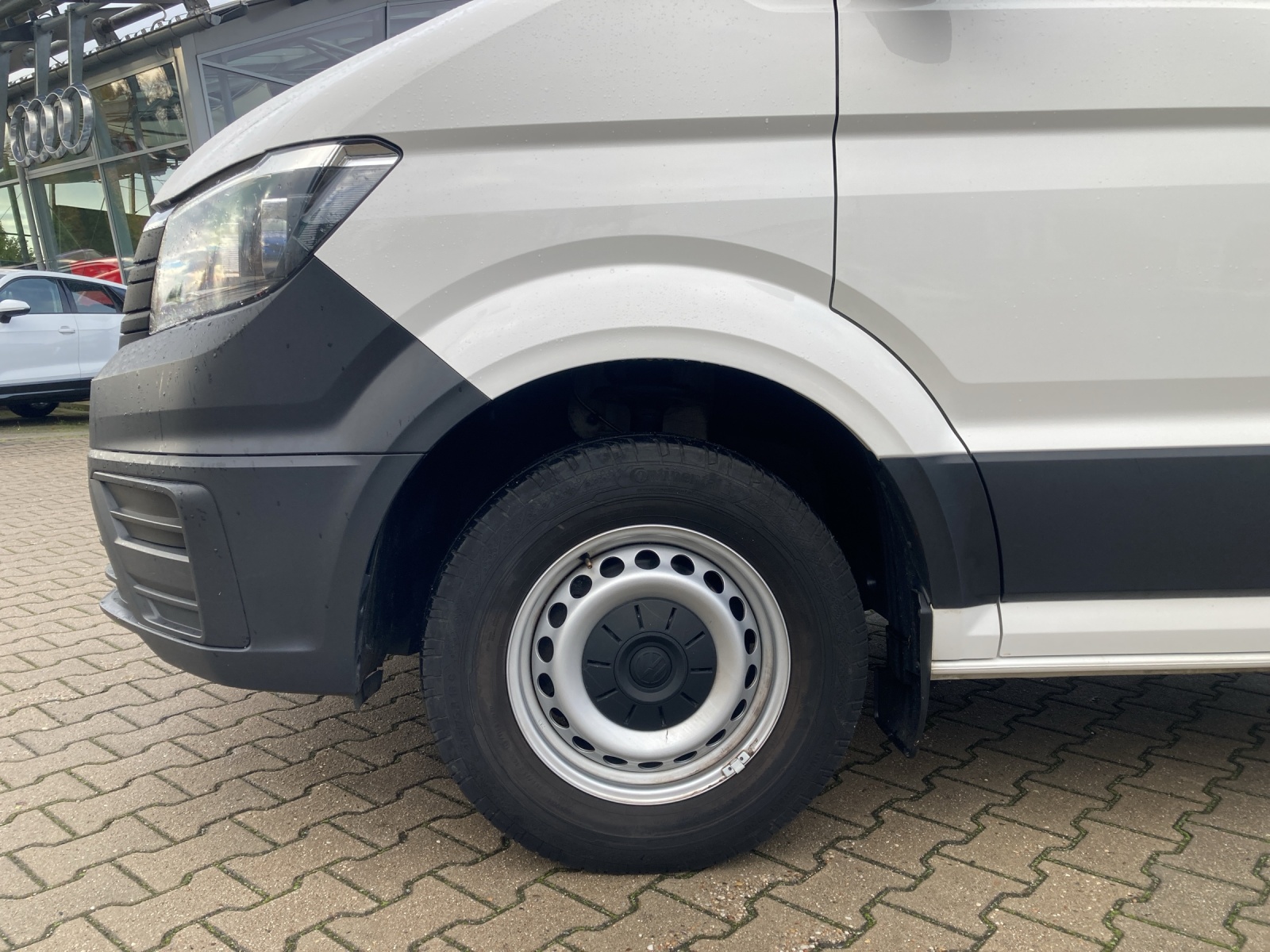 Fahrzeugabbildung Volkswagen Crafter 35 Doka Pritsche 35 DOKA MR Plane STH AHK Klima SH