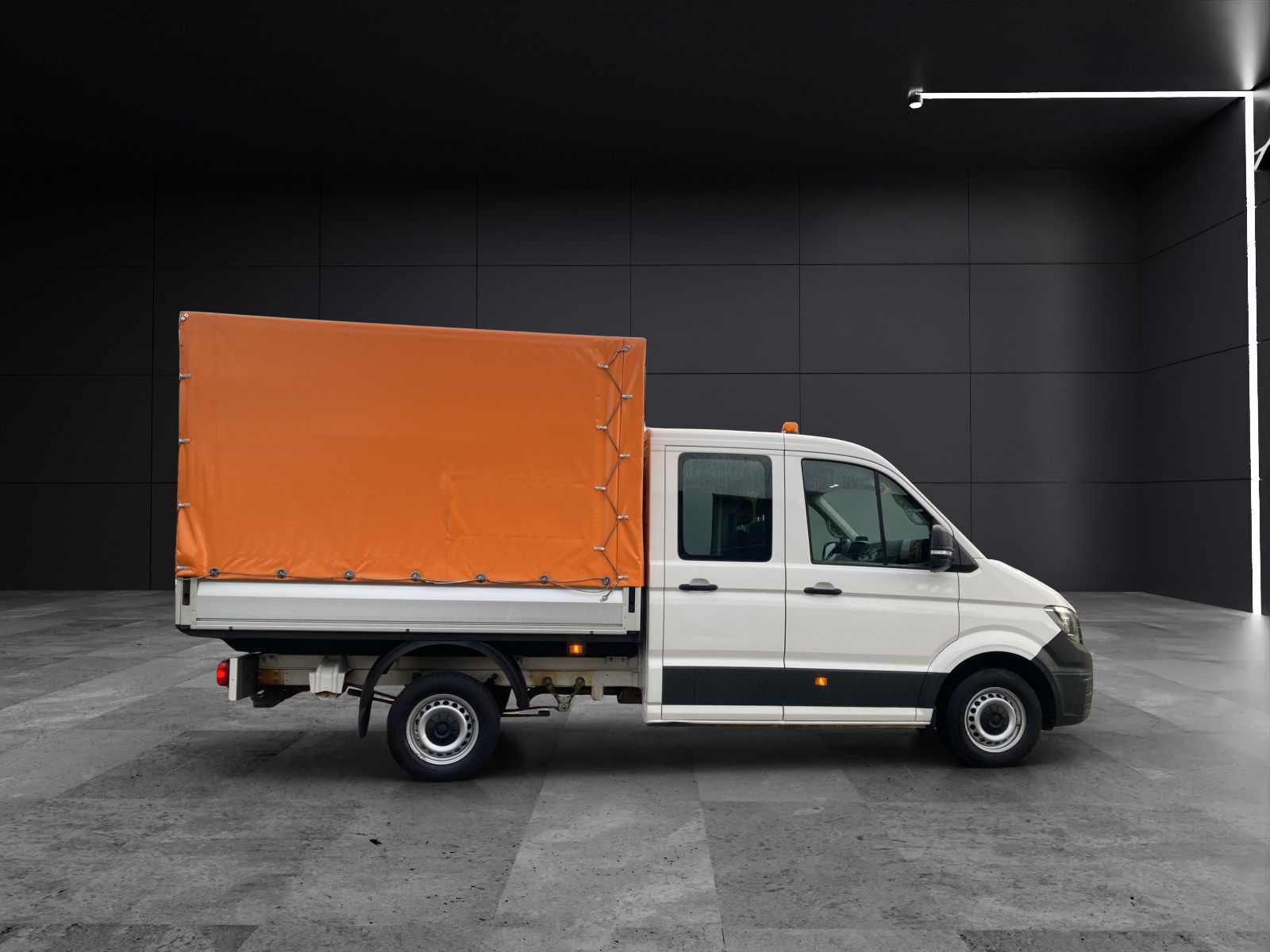 Fahrzeugabbildung Volkswagen Crafter 35 Doka Pritsche 35 DOKA MR Plane STH AHK Klima SH