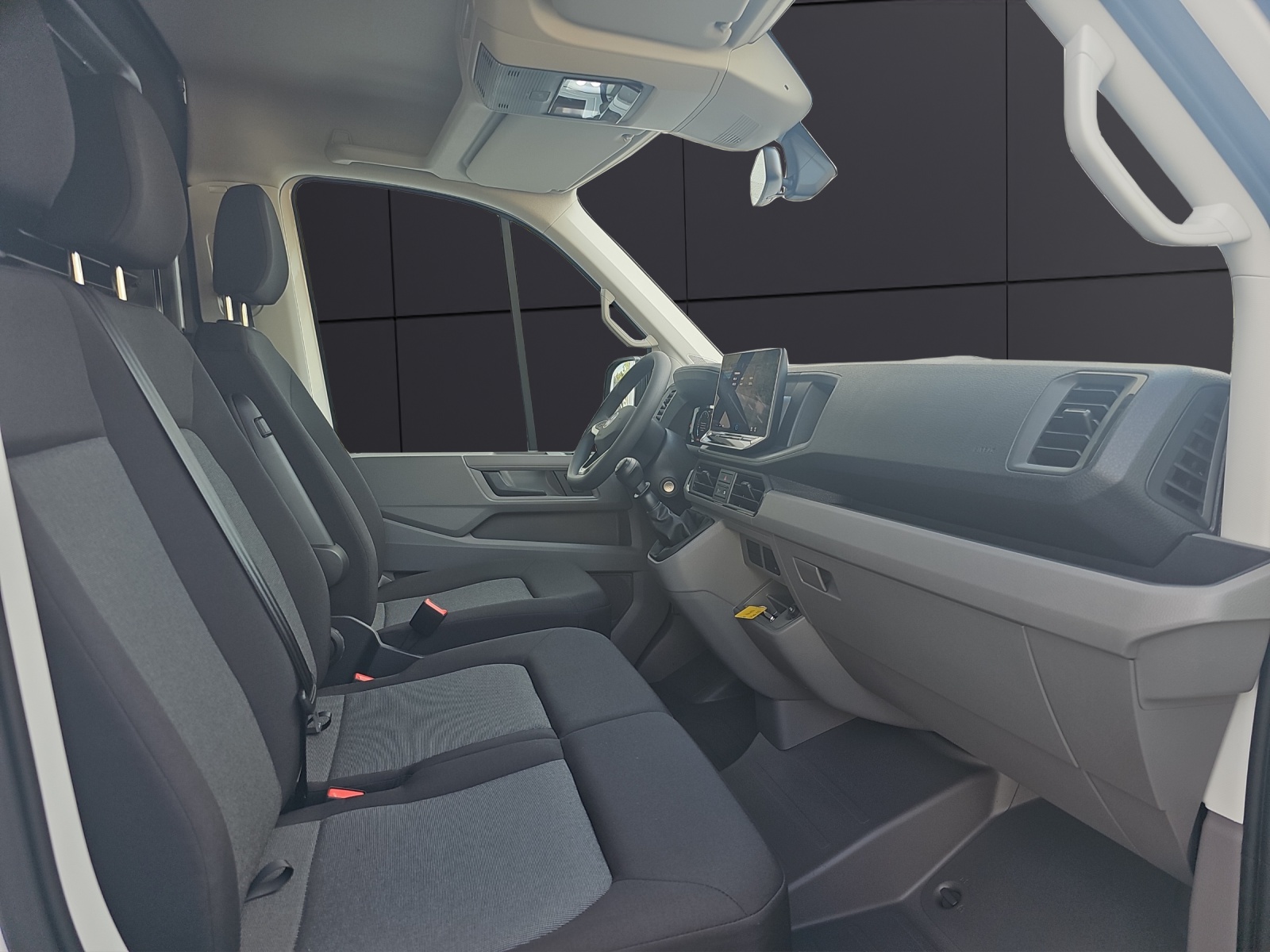 Fahrzeugabbildung Volkswagen Crafter Kasten 2,0l TDI 103 kW MR KAMERA KLIMA AHK DAB+