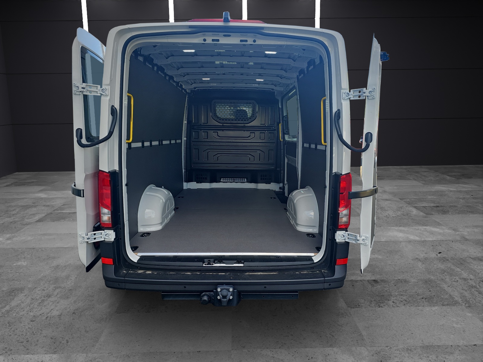 Fahrzeugabbildung Volkswagen Crafter Kasten 2,0l TDI 103 kW MR KAMERA KLIMA AHK DAB+