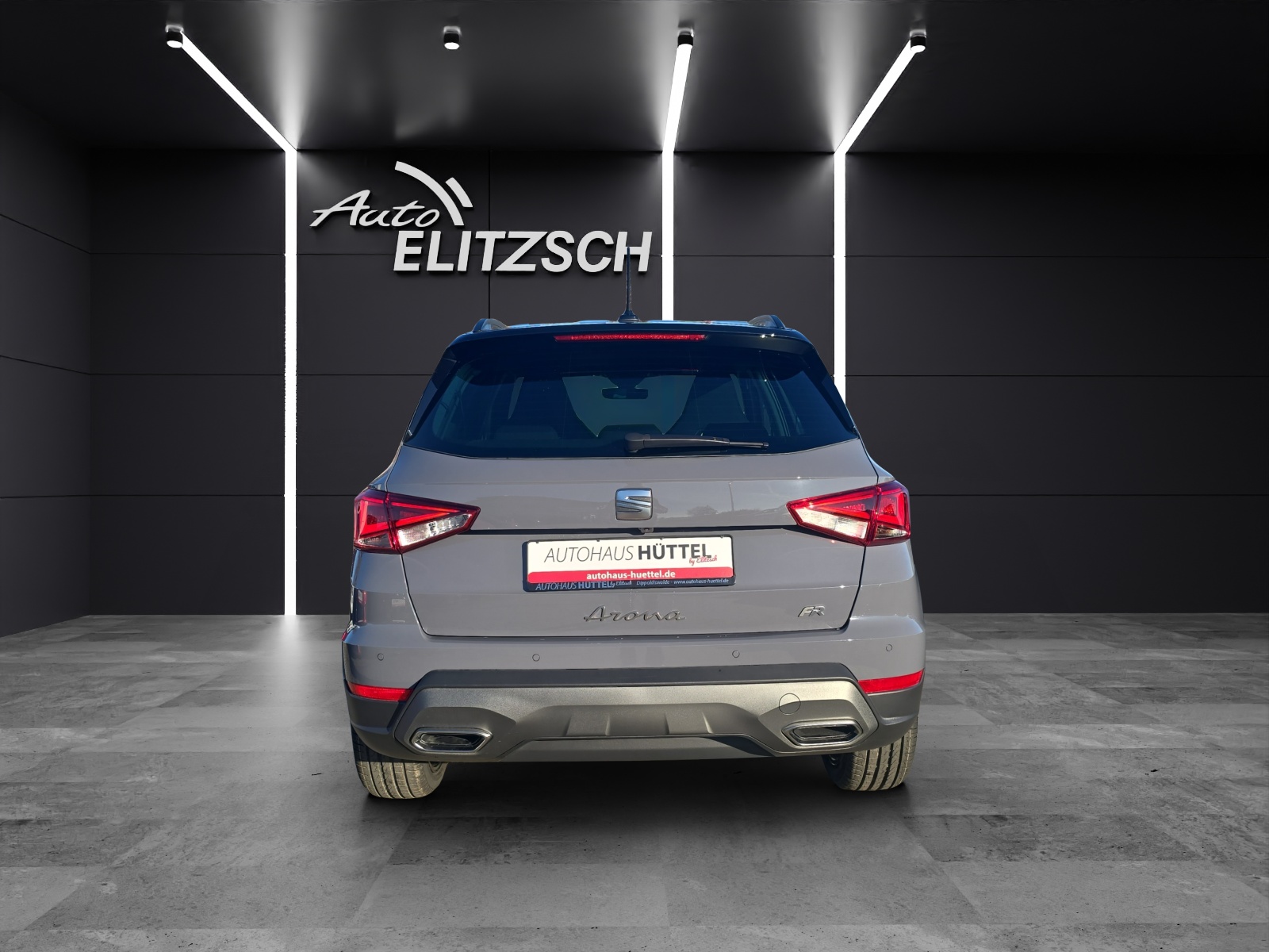 Fahrzeugabbildung SEAT Arona FR Black Edition 1.5 TSI DSG AHZ LED KAMERA