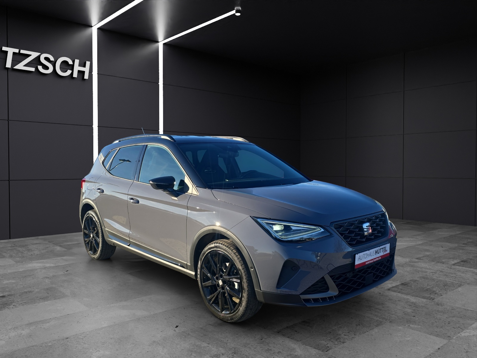 Fahrzeugabbildung SEAT Arona FR Black Edition 1.5 TSI DSG AHZ LED KAMERA