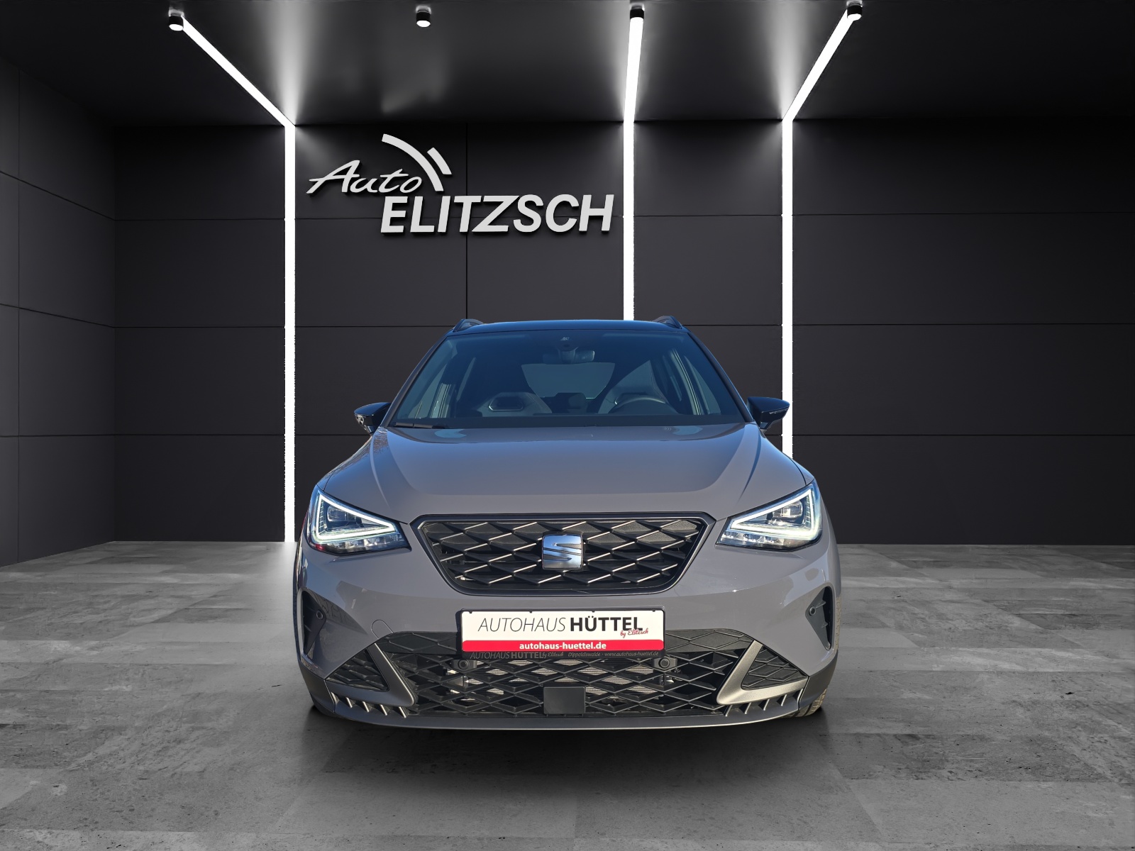 Fahrzeugabbildung SEAT Arona FR Black Edition 1.5 TSI DSG AHZ LED KAMERA