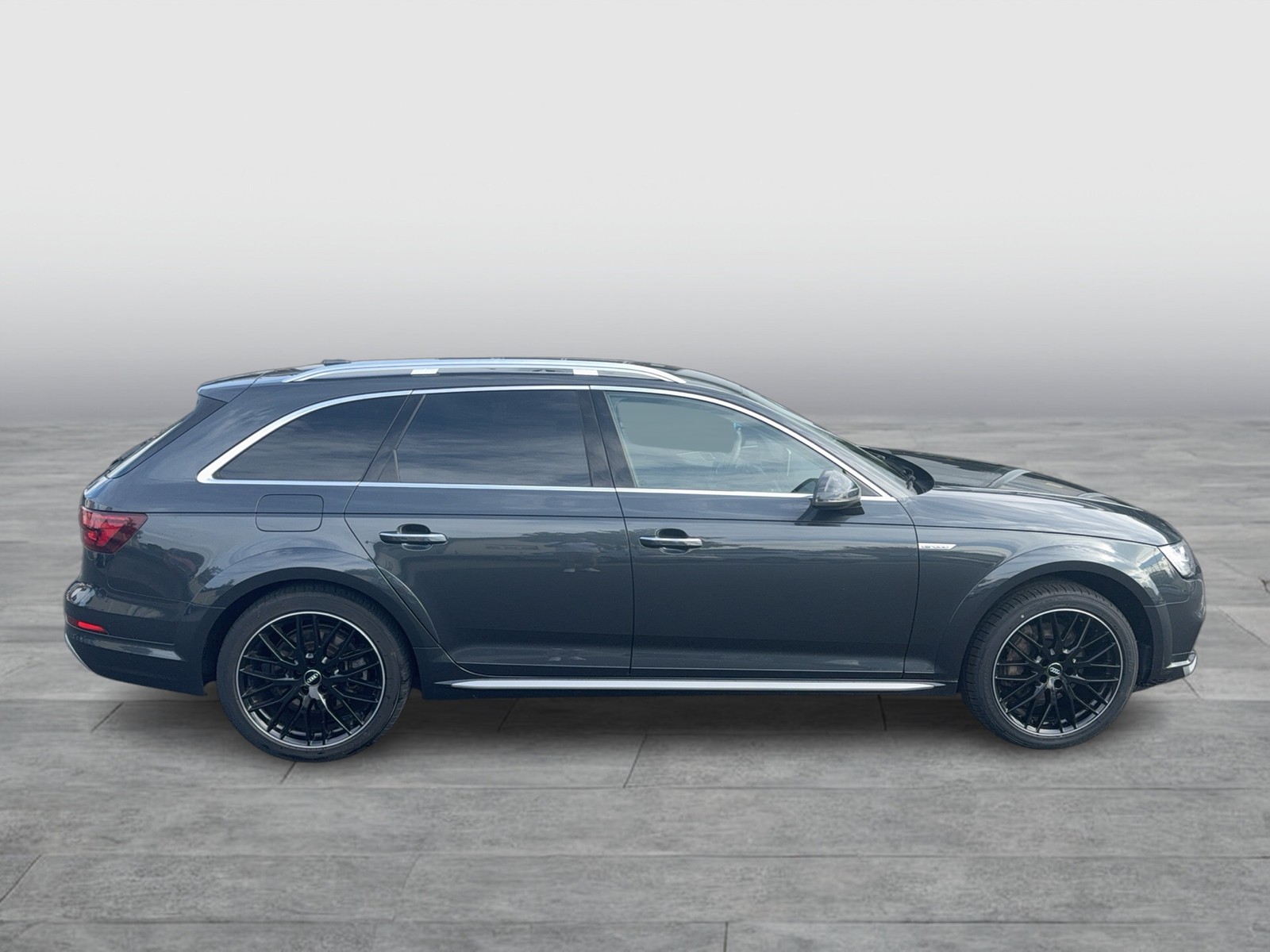 Fahrzeugabbildung Audi A4 Allroad 45 TFSI quattro LED Navi AHK virtual SHZ