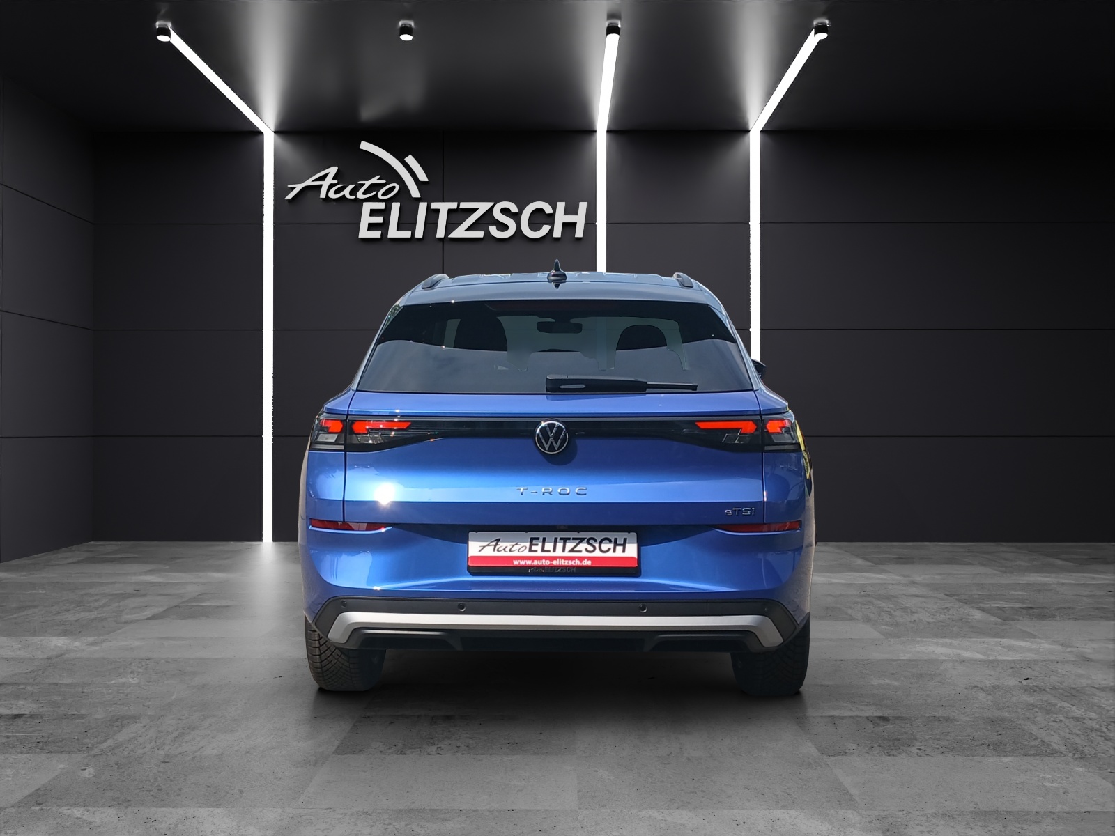 Fahrzeugabbildung Volkswagen T-Roc eTSI Life DSG LED AHK Navi AID ACC RFK SH