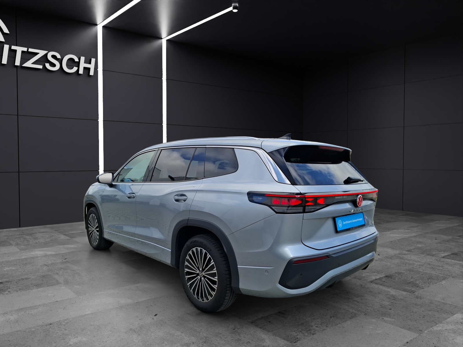 Fahrzeugabbildung Volkswagen Tayron eTSI Life LED AHK Navi AID ACC RFK SH