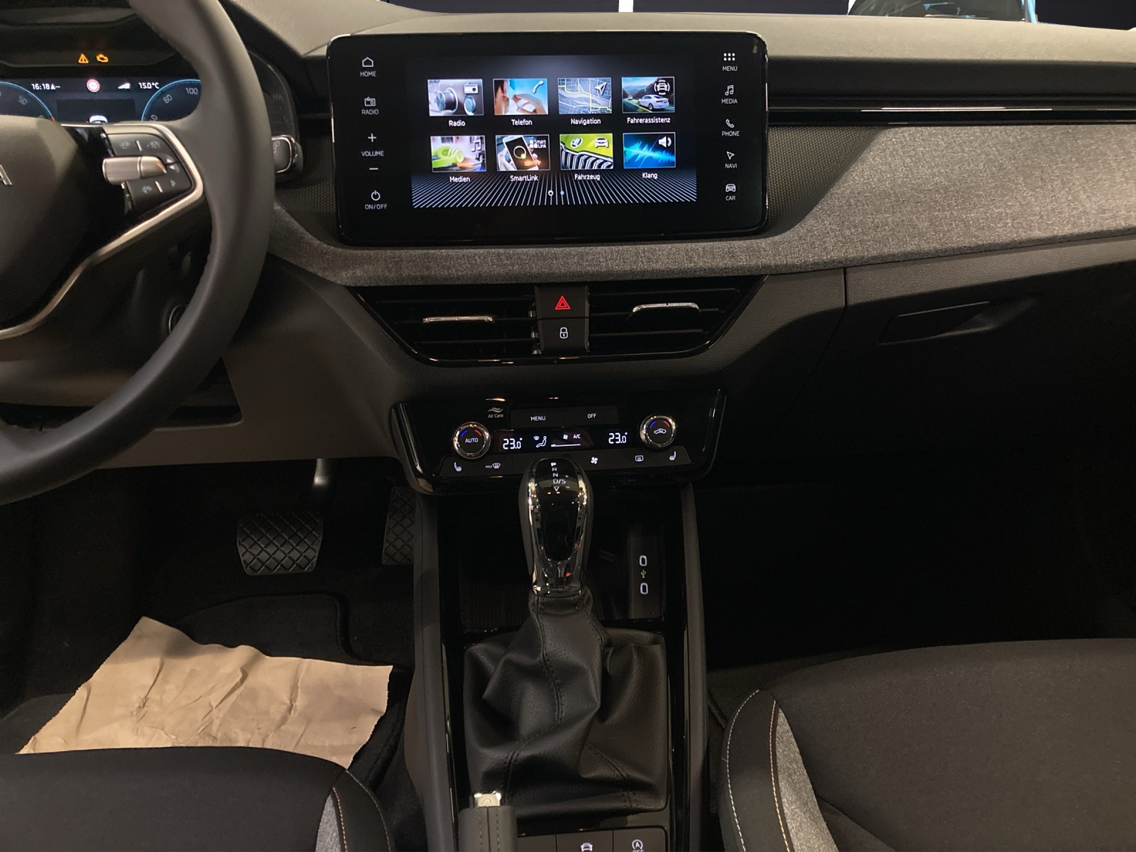Fahrzeugabbildung SKODA Scala Balance DSG MATRIX AHK ASG Kamera