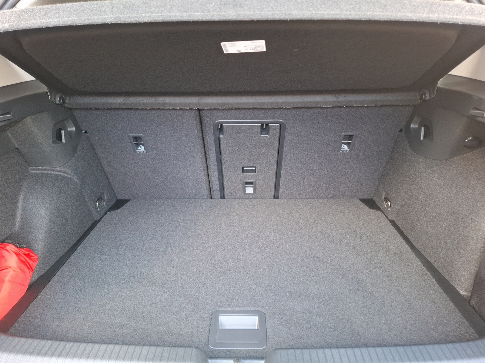 Fahrzeugabbildung Volkswagen Golf LED NAVI DAB AUTO LIGHT ASSIST ACC