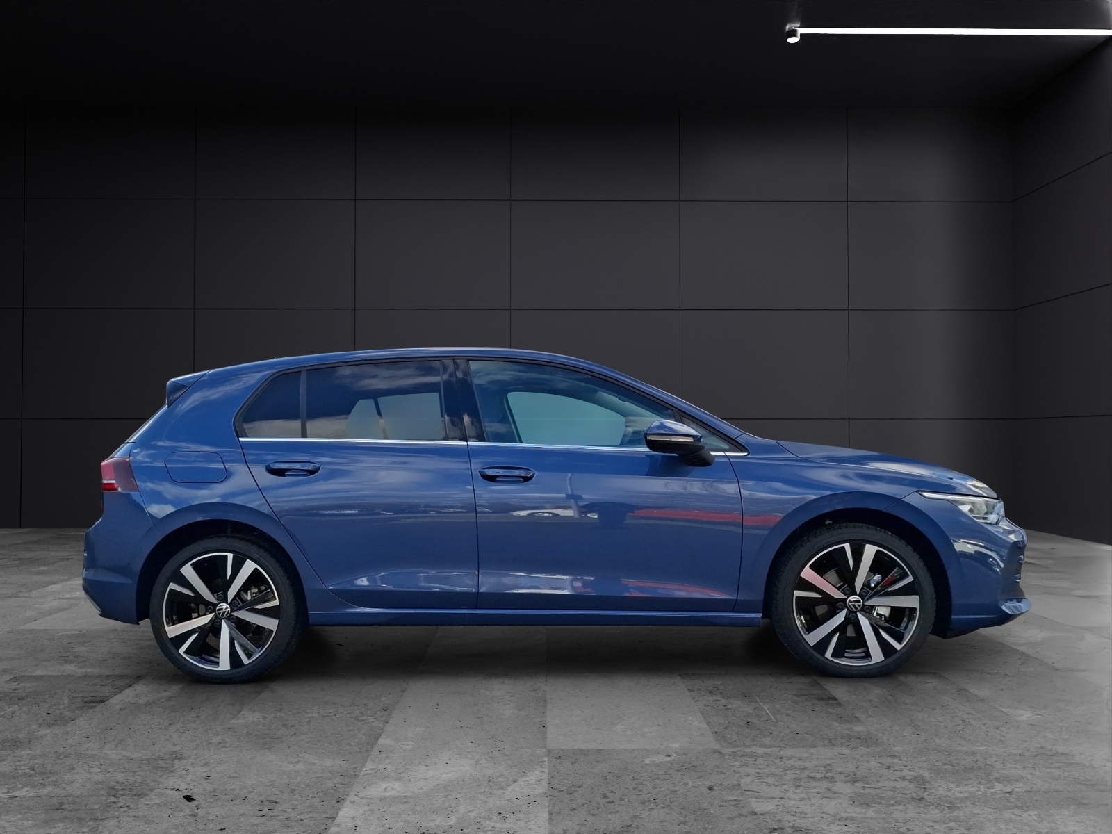 Fahrzeugabbildung Volkswagen Golf LED NAVI DAB AUTO LIGHT ASSIST ACC