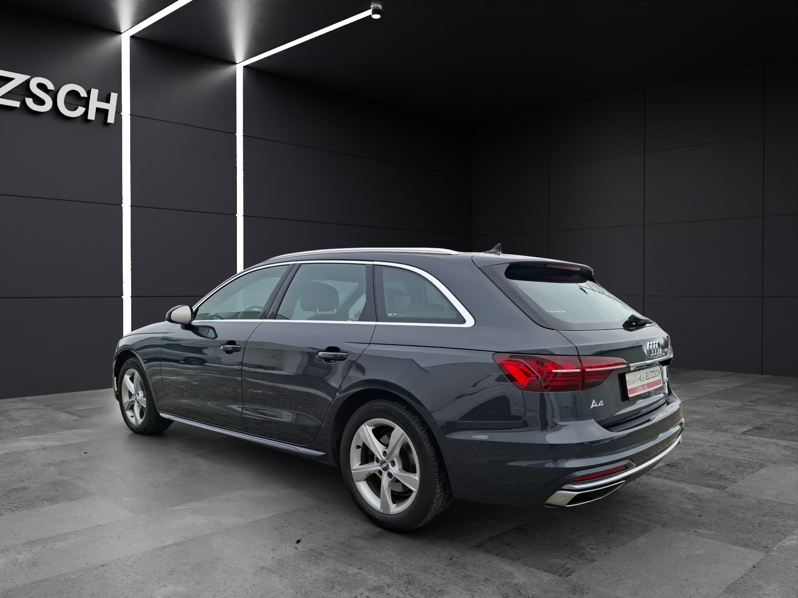 Fahrzeugabbildung Audi A4 Avant 35 TFSI advanced S-tronic LED Navi Leder ACC RFK SH