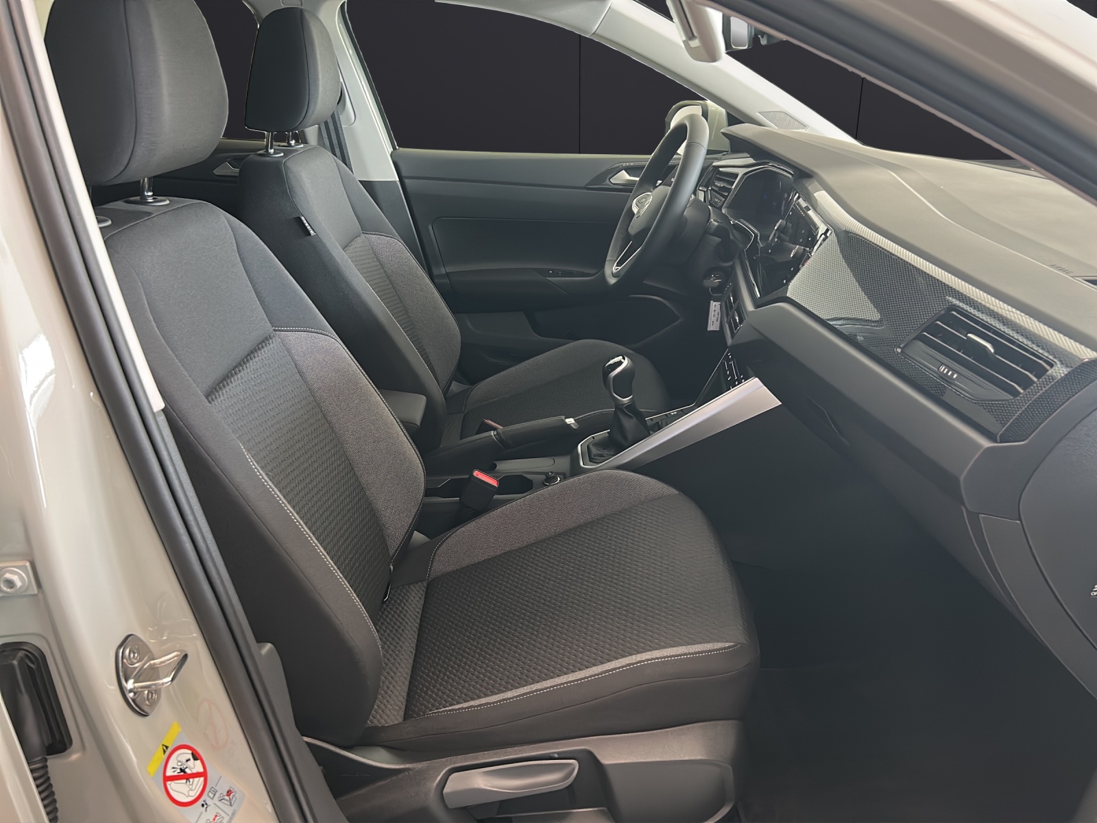 Fahrzeugabbildung Volkswagen Taigo Life TSI LED ACC SH PDC