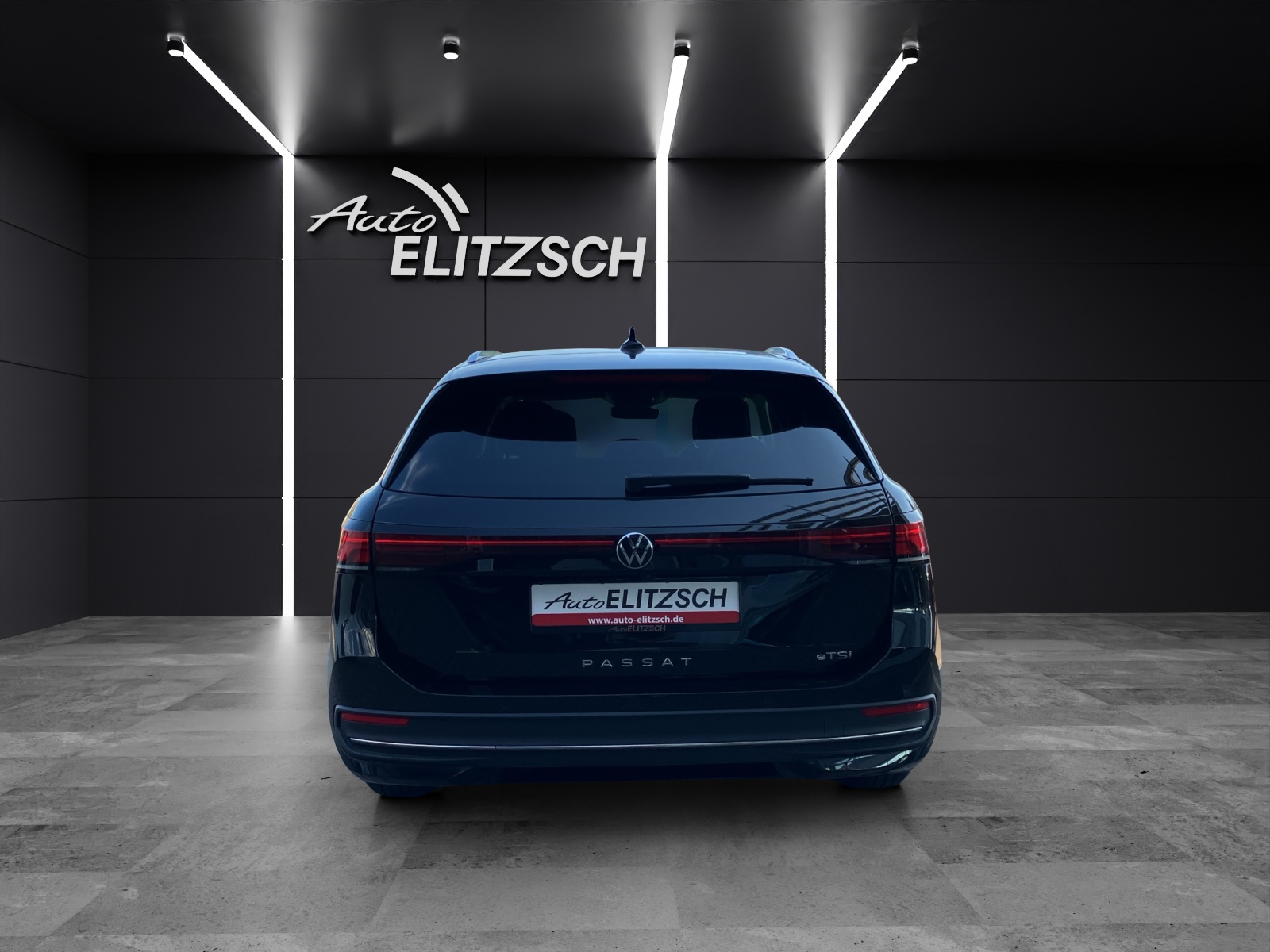 Fahrzeugabbildung Volkswagen Passat Variant eTSI Business DSG LED Navi ACC DCC Pano RFK HuD