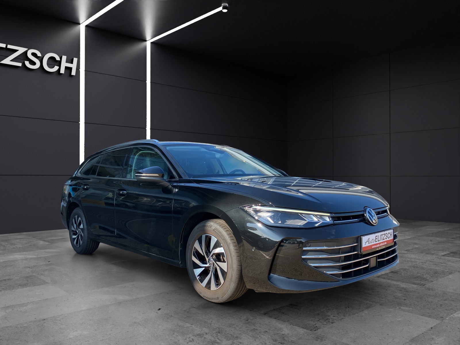 Fahrzeugabbildung Volkswagen Passat Variant eTSI Business DSG LED Navi ACC DCC Pano RFK HuD