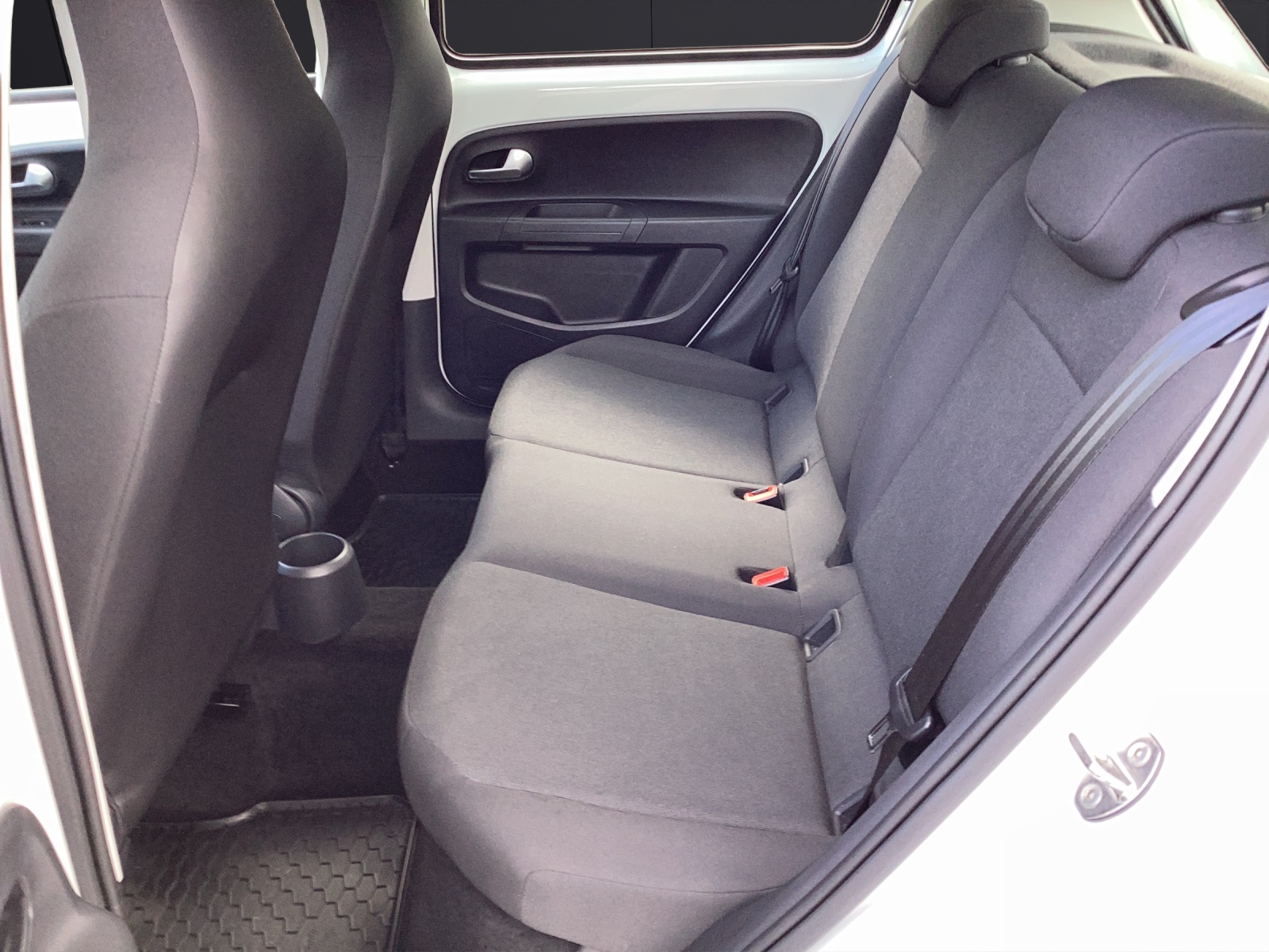 Fahrzeugabbildung Volkswagen up! 1.0 Climatronic DAB GRA RFK SHZ