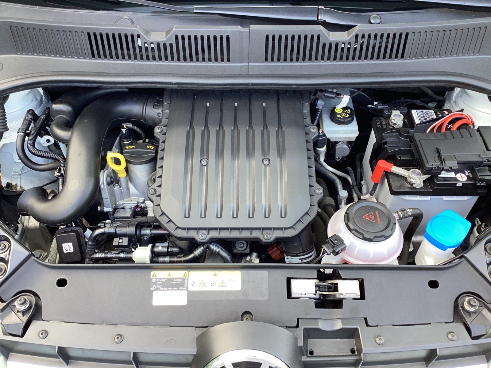 Fahrzeugabbildung Volkswagen up! 1.0 Climatronic DAB GRA RFK SHZ