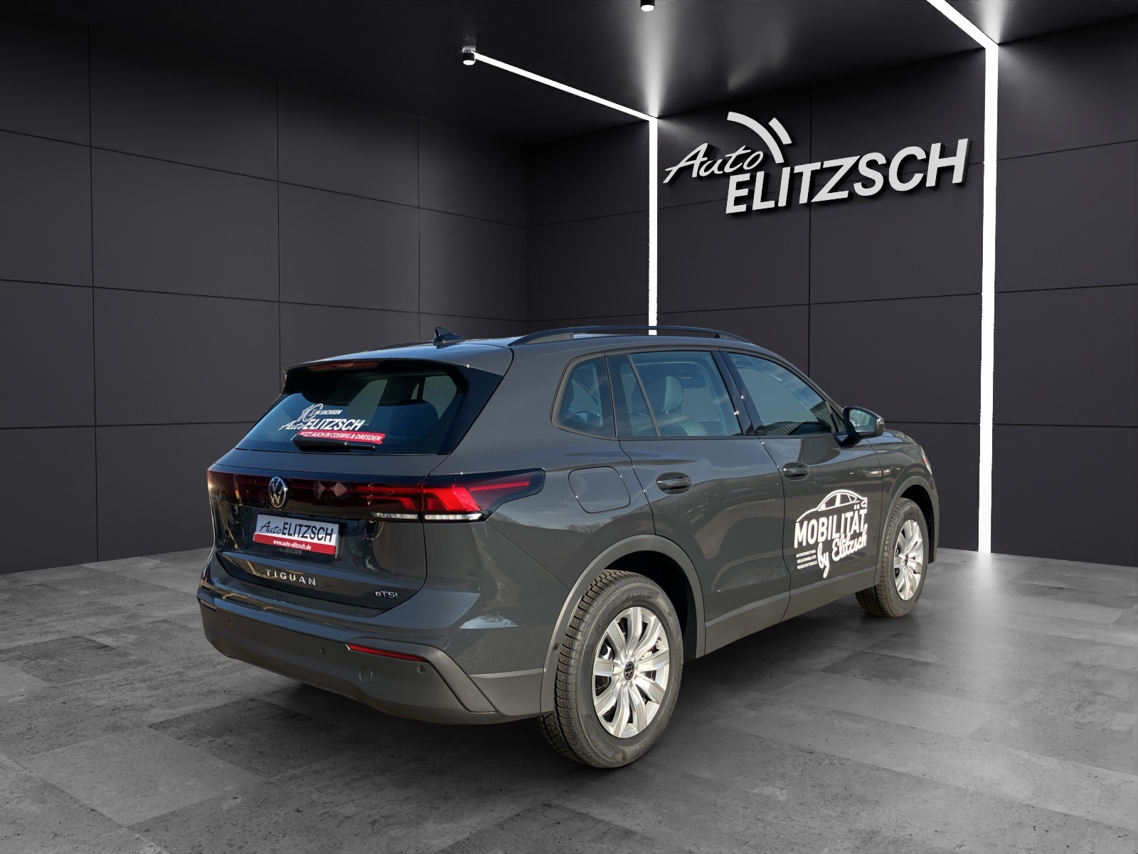 Fahrzeugabbildung Volkswagen Tiguan 1.5 e Life DSG LED ACC RearView Ambiente Navi