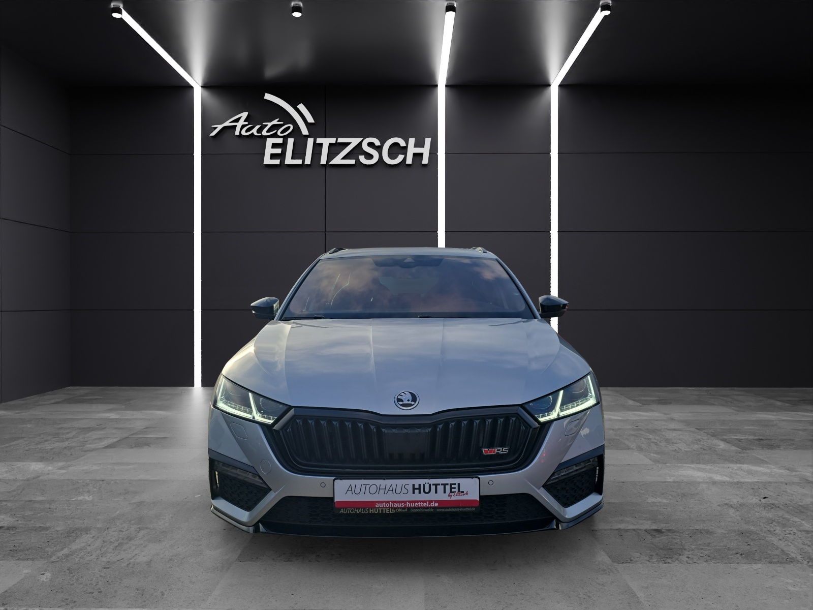 Fahrzeugabbildung SKODA Octavia Combi RS Plus 4x4 2.0 TDI DSG AHZ PANO NAVI KAMERA