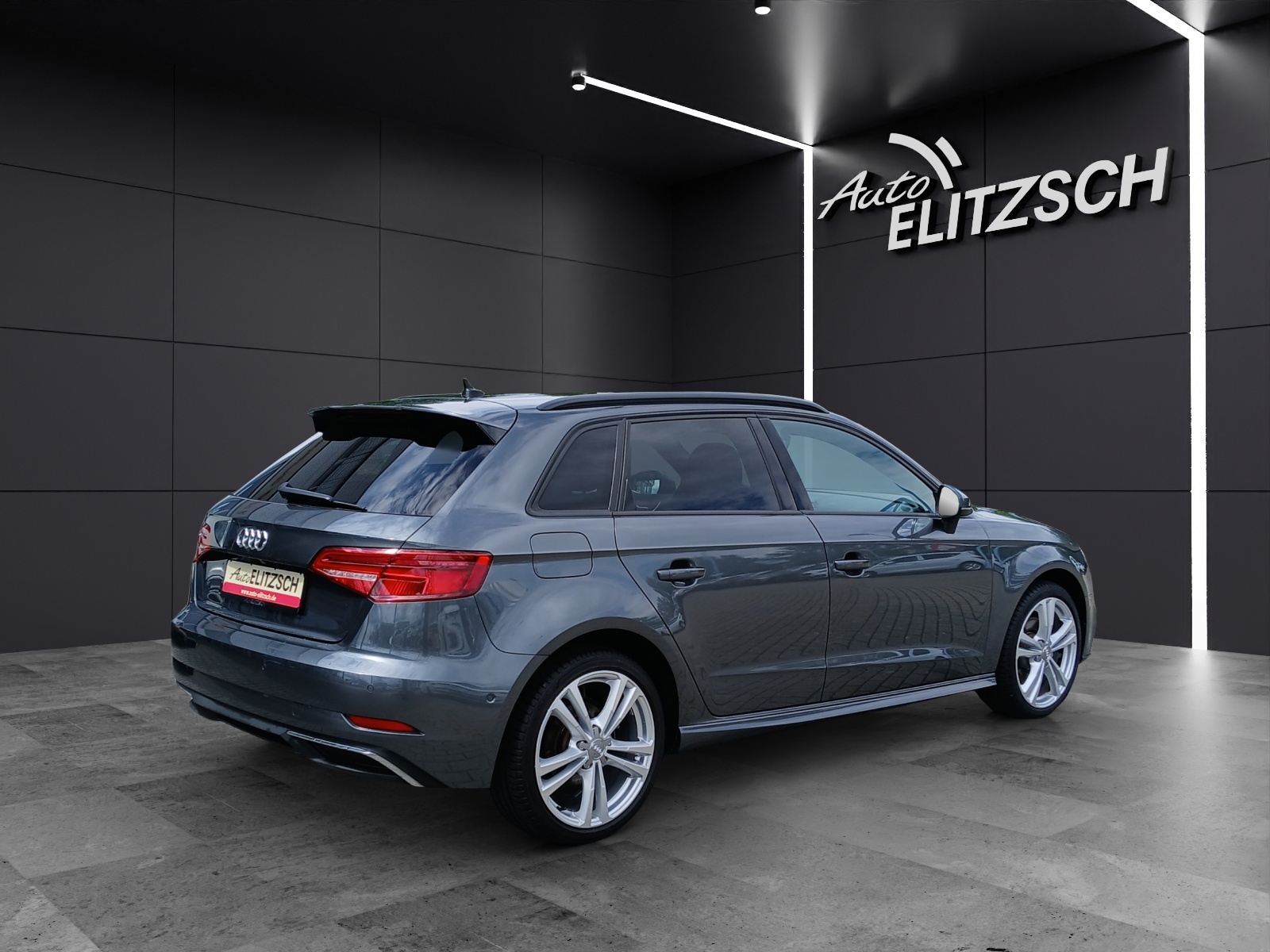 Fahrzeugabbildung Audi A3 Sportback 40 e-tron sport Matrix Navi ACC RFK VC SH