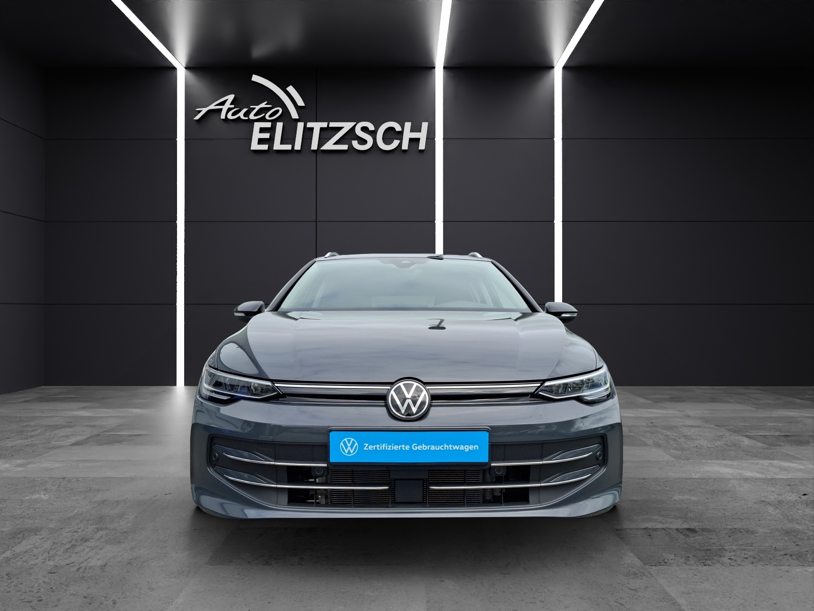 Fahrzeugabbildung Volkswagen Golf VIII Variant TSI Goal LED AHK CarPlay AID ACC PDC SH
