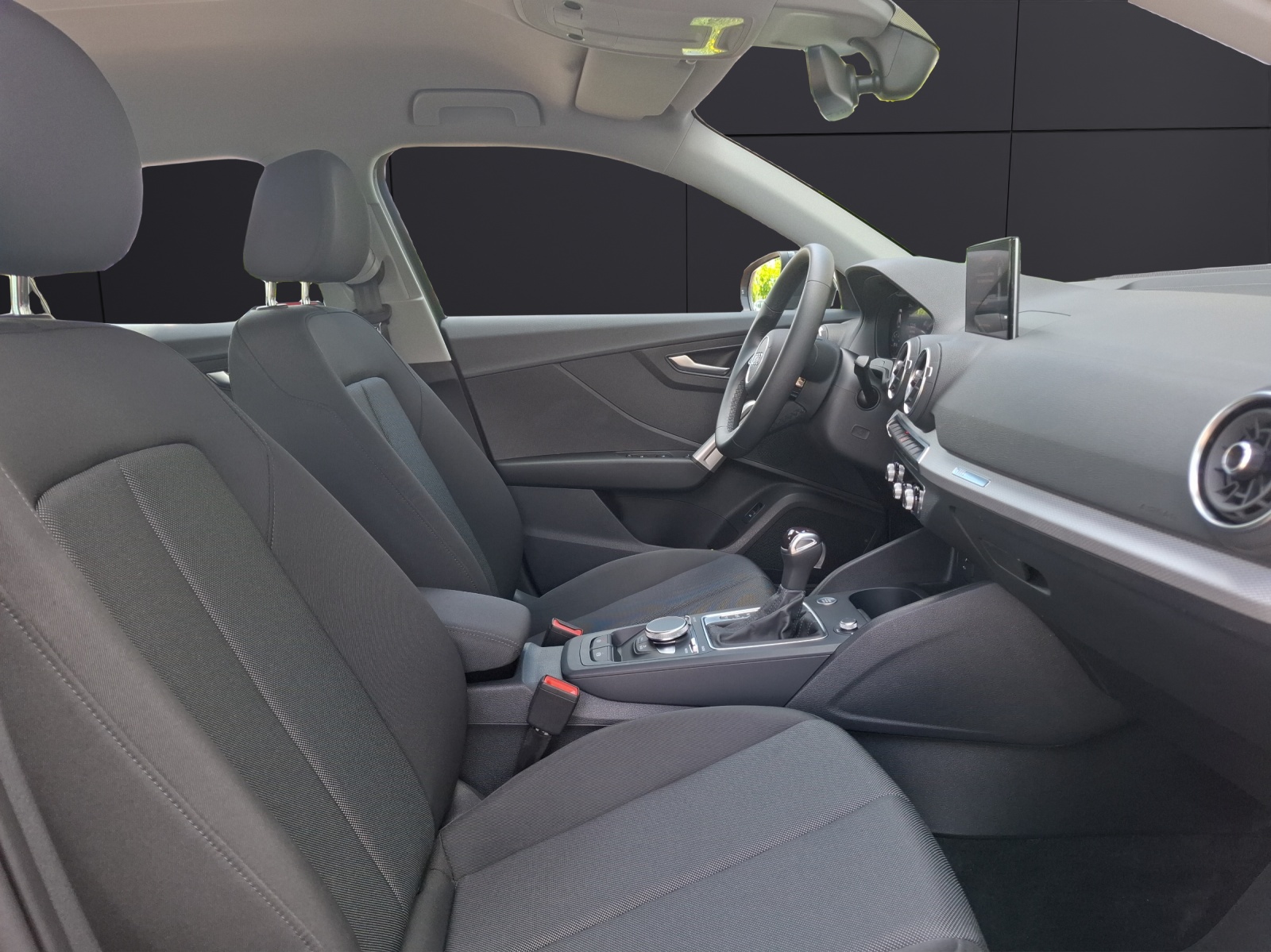 Fahrzeugabbildung Audi Q2 35 TFSI advanced S-tronic Matrix AVC Navi ACC RFK SH