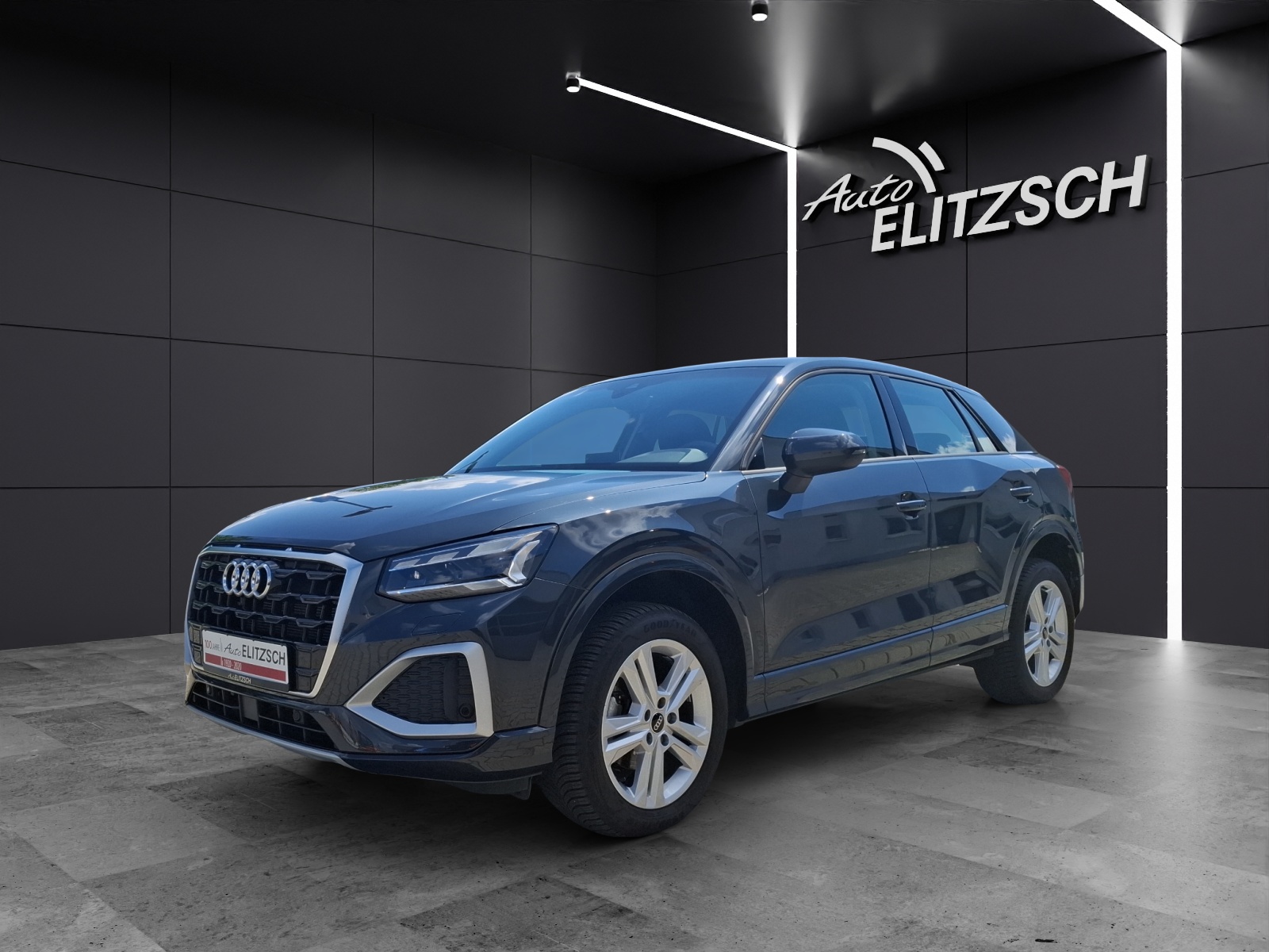 Fahrzeugabbildung Audi Q2 35 TFSI advanced S-tronic Matrix AVC Navi ACC RFK SH