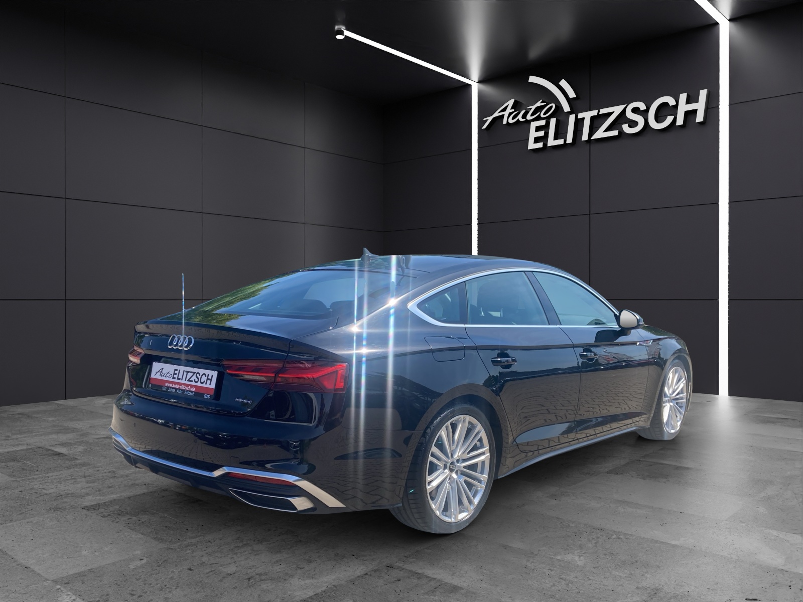 Fahrzeugabbildung Audi A5 Sportback 50 TDI quattro S-line Matrix AHK Navi ACC RFK