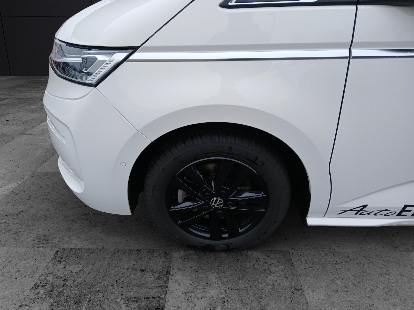 Fahrzeugabbildung Volkswagen T7 Multivan TSI LÜ Style ACC AHK LED RFK PARK ASS