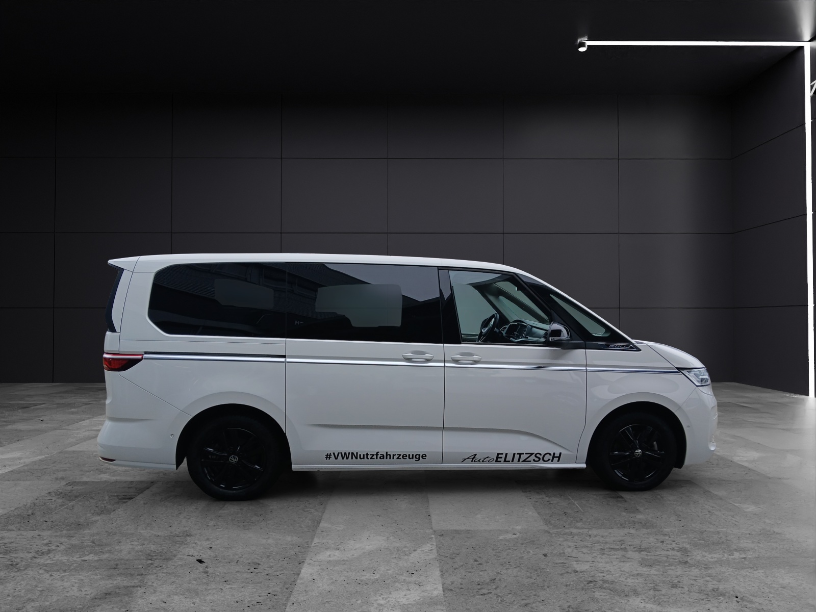 Fahrzeugabbildung Volkswagen T7 Multivan TSI LÜ Style ACC AHK LED RFK PARK ASS