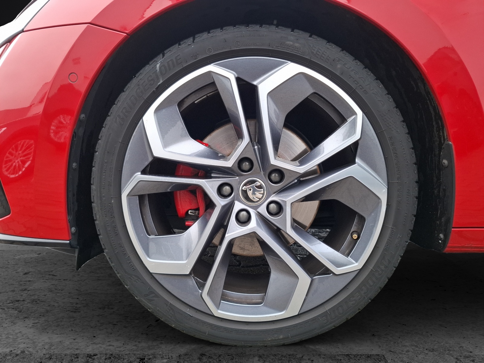 Fahrzeugabbildung SKODA Octavia Combi TDI RS DSG Matrix Navi HUD ACC RFK SH 19