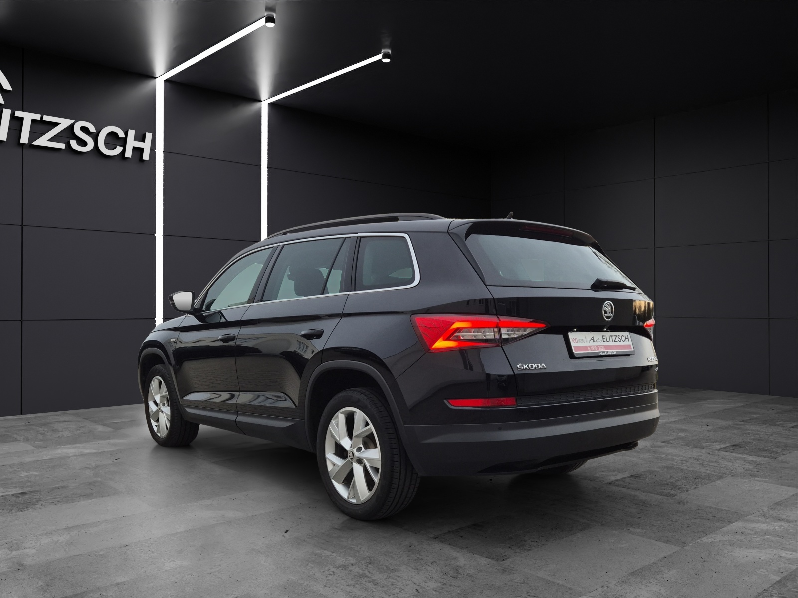 Fahrzeugabbildung SKODA Kodiaq TSI Soleil DSG 4x4 Standhzg. Navi ACC RFK SH 19