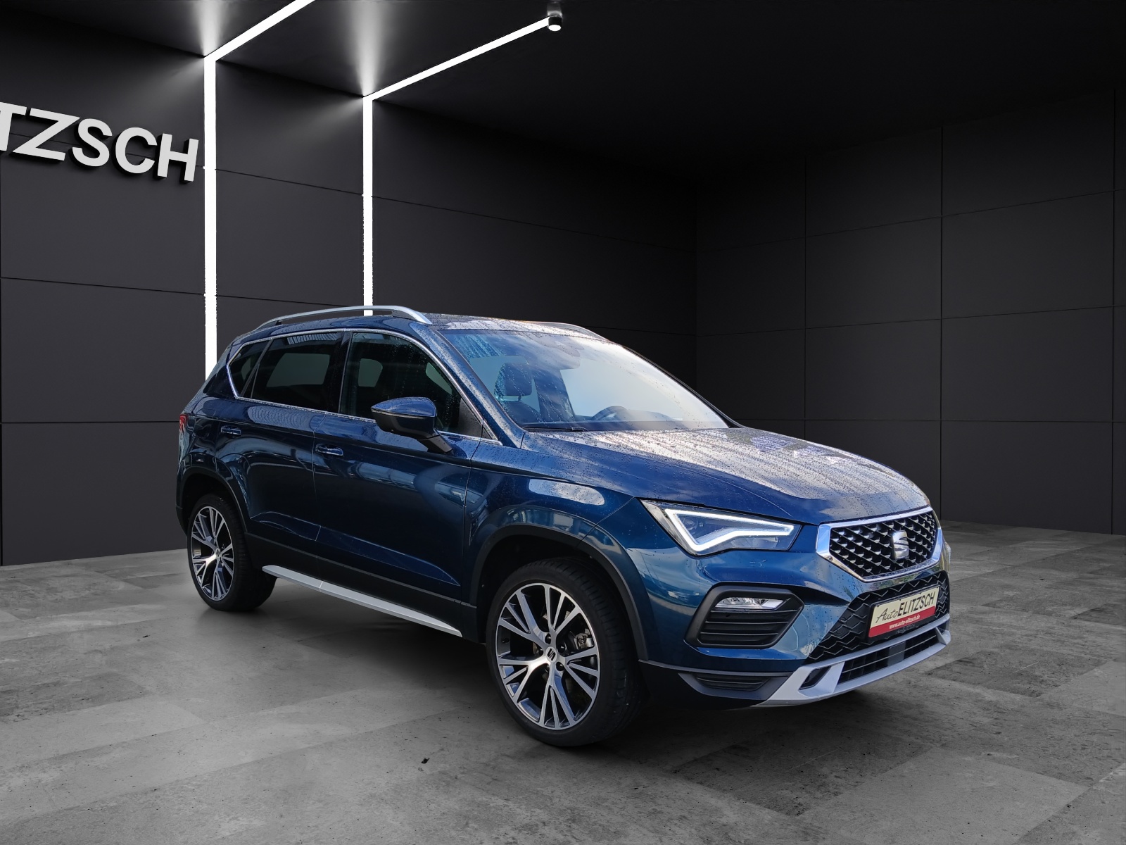 Fahrzeugabbildung SEAT Ateca TSI Xperience DSG LED AID ACC RFK SH