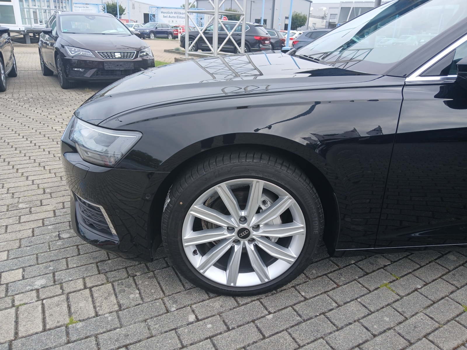 Fahrzeugabbildung Audi A6 Avant 40 TDI design quattro S-tronic LED Navi AVC ACC RFK SH